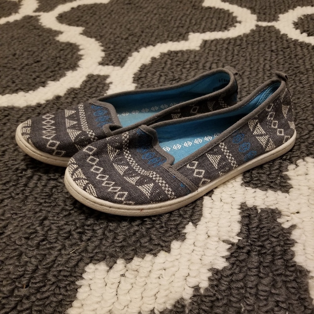 Aztec Design Flats